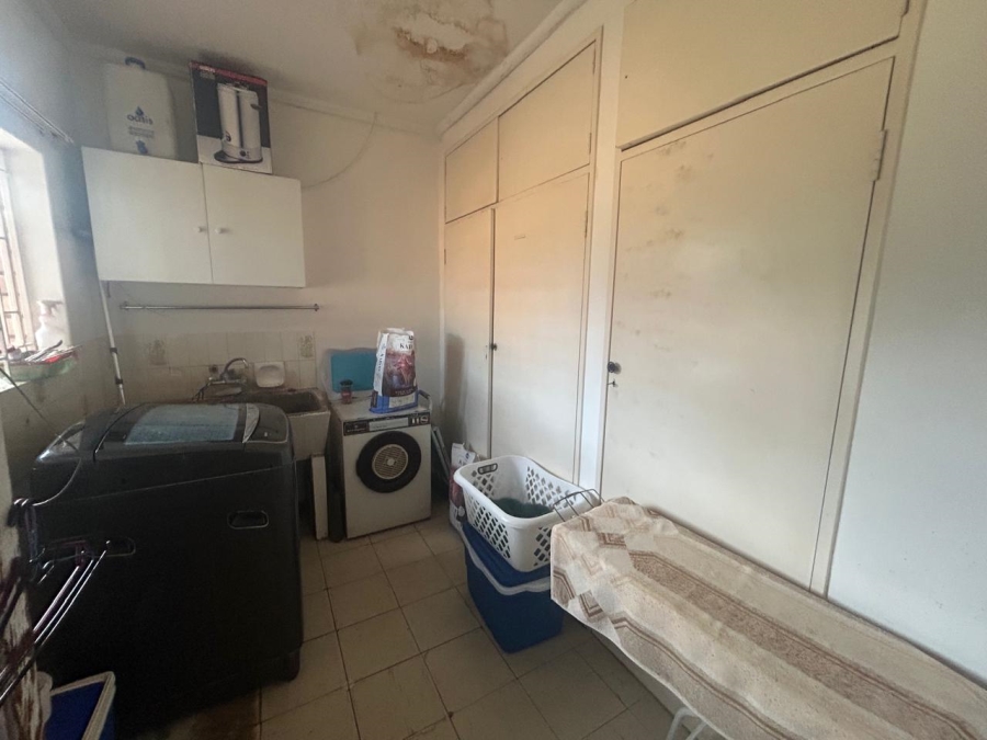 4 Bedroom Property for Sale in Hartbeesfontein AH North West